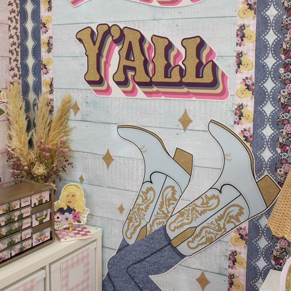 Fadeless® Schoolgirl Style Bulletin Board Paper, Southern Charm