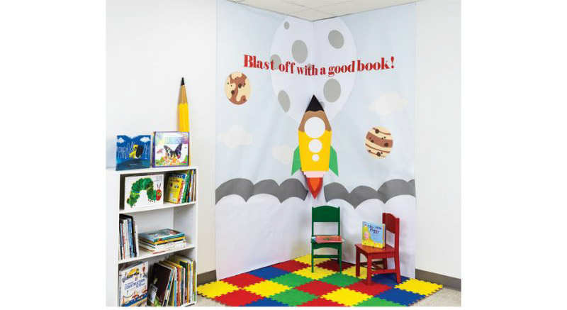 Rocket reading corner display for kids